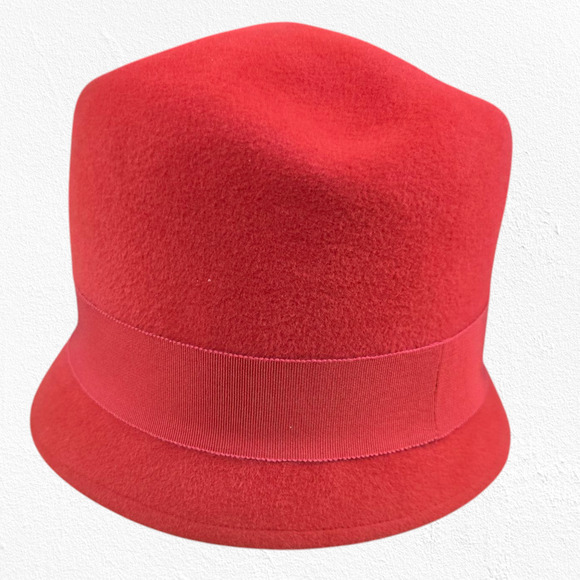 80s Vintage Red Wool Felt Classic Millinery Short Brim The Hat Garden Cloche Hat - Picture 2 of 7